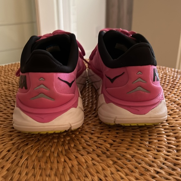 Hoka Ahari running shoes size 7.5 excellent condition - Picture 6 of 9